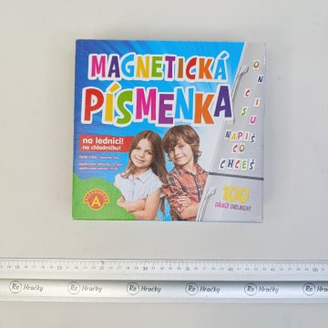 Magnetická písmenka na lednici